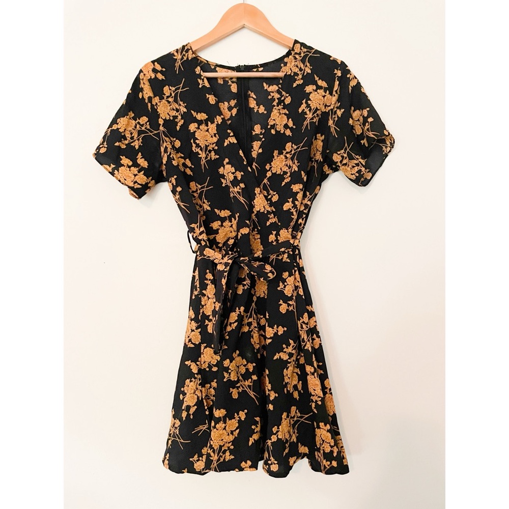 Floral Black and Tan Women's Dress